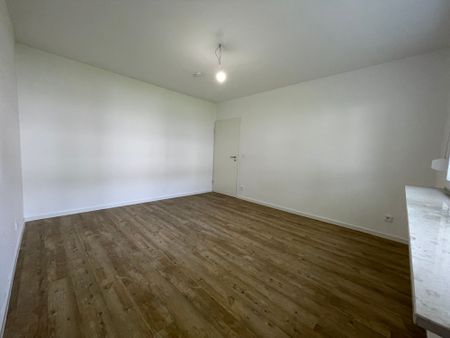 *Erstbezug nach Kernsanierung*Tageslichtbad*Balkon* - Photo 4