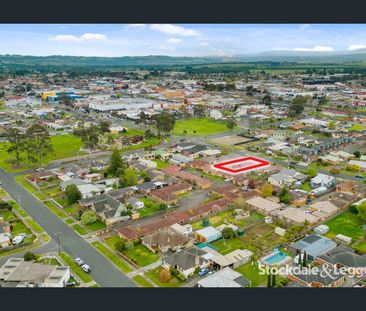 3 Bedroom Delight! - Photo 2