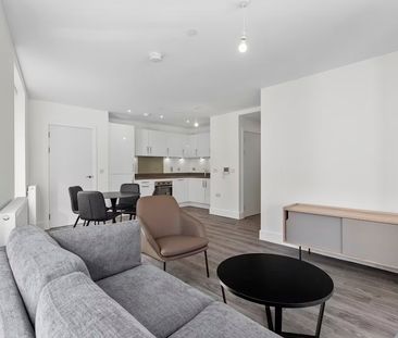 2 bedroom apartment - Photo 2