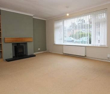 3 bedroom semi-detached house to rent - Photo 2