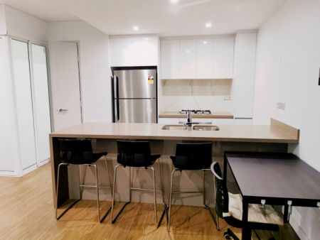 3 Gearin alley mascot, Sydney - Photo 4