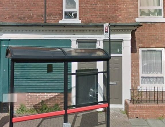 DEAN ROAD, SOUTH SHIELDS, TYNE AND WEAR, NE33 5LL - Photo 1