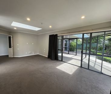 Hidden Away - Photo 1