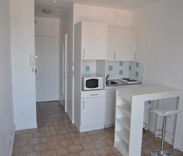 Appartement - 1 pièce - BEAUMONT - Photo 5