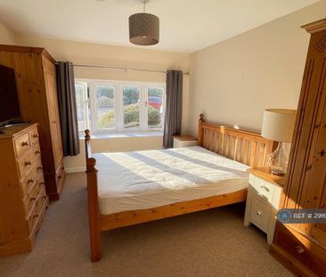 1 bedroom semi-detached house to rent - Photo 3