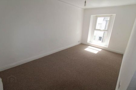 F2 38 Grays Hill, Bangor, BT20 3BB - Photo 3