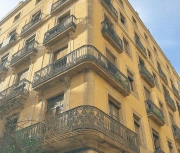 barcelona, Catalonia 08002 - Photo 1