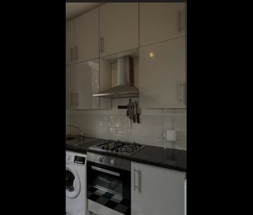 1 Bed Flat, Montrell Road, SW2 - Photo 5