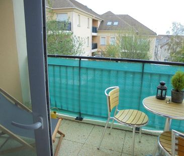 Location Appartement 2 pièces 46m² LOUVRES 95380 - Photo 2