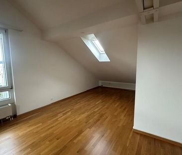 Grosse Dachwohnung ab sofort zu vermieten - Photo 6