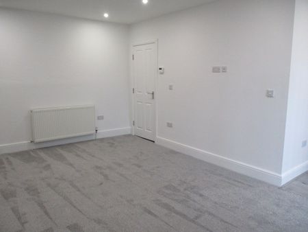 Studio Flat, Slatey Road, CH43 - Photo 5