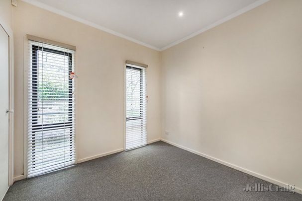 4/1 Eucalyptus Mews, Notting Hill - Photo 1