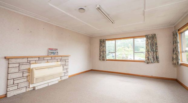 Upgraded Three Bedroom Home for Rent - Photo 1