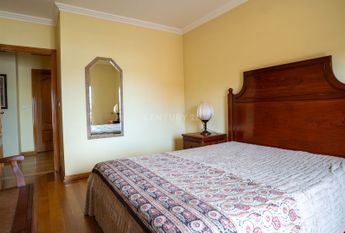 Apartamento T3 em Lisboa