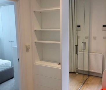 1 Bed Flat, Dod Street, E14 - Photo 2