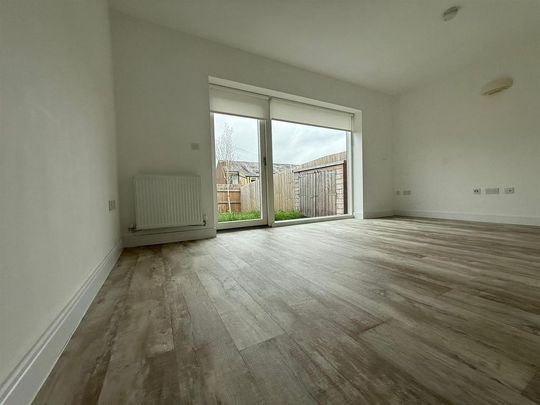 3 bedroom detached house to rent - Photo 1