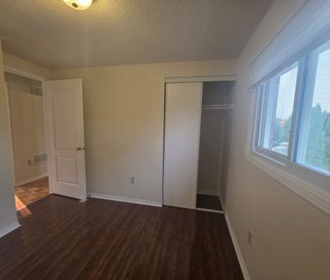 For Lease - 39 Rose Branch Drive, Richmond Hill, Ontario - Photo 2