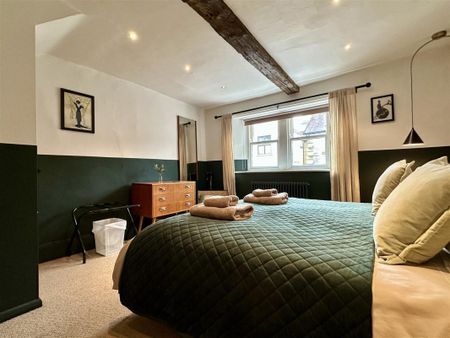 High Street, Tideswell - Photo 2