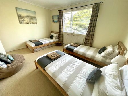 2 bedroom apartment to rent - Photo 5