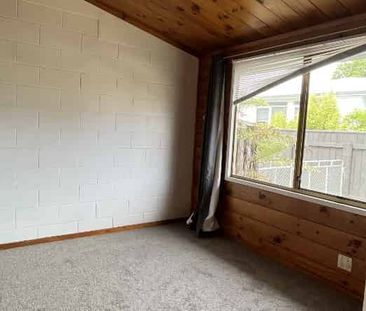 Charming 2-Bedroom Home in Prime Location - Photo 2