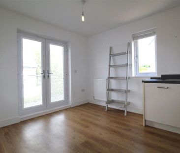 Home Reach Avenue, Totnes - Photo 6