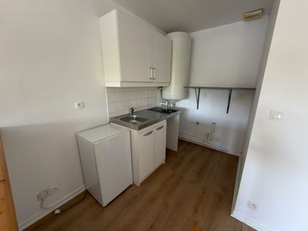Location Appartement 2 pièces 44m² AMIENS 80090 - Photo 3