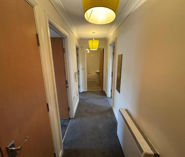 2 bedroom flat to rent - Photo 6