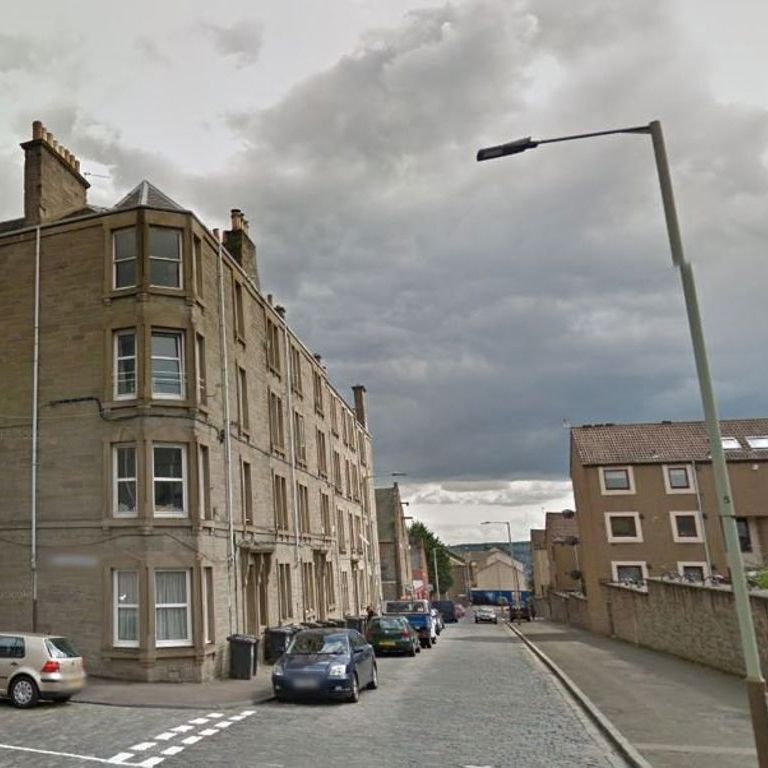 Ogilvie Street, Dundee - Photo 1