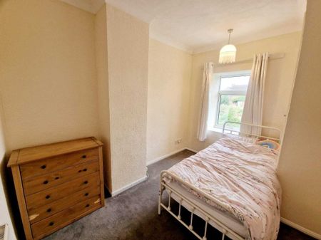 PETERBOROUGH - Photo 5