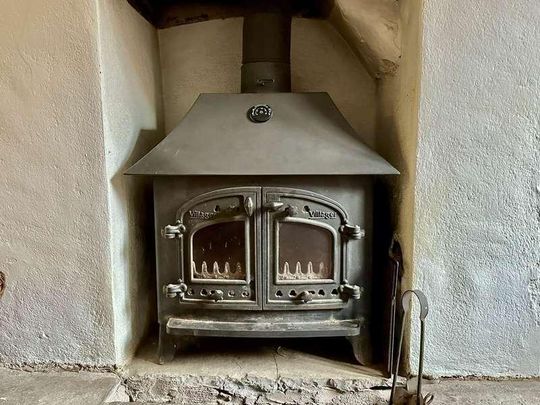 Batcombe, BA4 - Photo 1