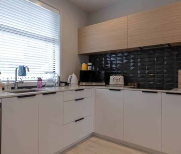 Stunning 3 bedroom apartment in Millwater - Photo 4