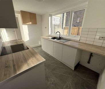 Tollgate Terrace, Annfield Plain, Stanley, County Durham, DH9 - Photo 5