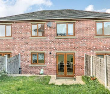 3 bedroom terraced house to rent - Photo 6