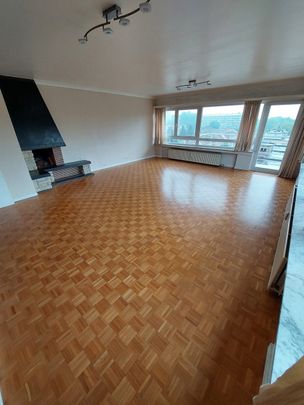 Lumineux appartement 2ch avec terrasse à 1070 Anderlecht  Loyer: 1 150 € - Photo 1