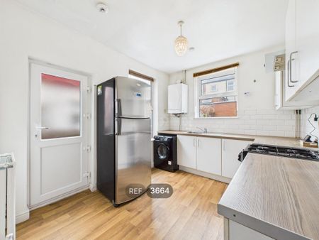 2 bedroom terraced house to rent - Photo 3