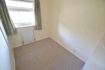 Bedroom Detached House In Godalming, GU7 - Photo 4