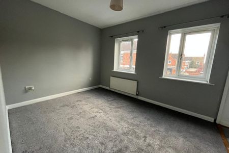 Kitchener Street - Photo 4