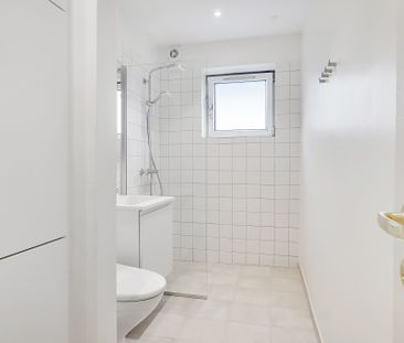 Nyrenoveret lejlighed i Viby J - Foto 6