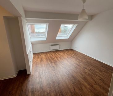 Helle Dachwohnung in Düsseldorf - Ideal für Singles oder Paare - Photo 5