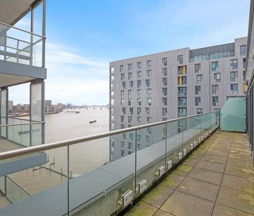 Penthouse To Let - Photo 3