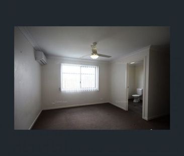 3 Elvina Street, Deeragun - Photo 3