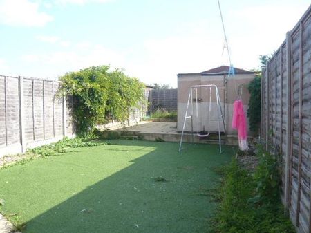 4 bedroom house to rent - Photo 4