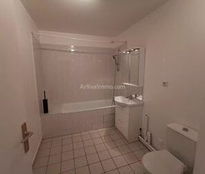 Location Appartement 1 pièces 19 m2 à Noisy-le-Grand - Photo 4