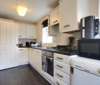 Goose Bay Drive, Kingsway, Gloucester, GL2 - Photo 6