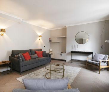 Appartement à louer rue Fabert, Paris 7ème - Photo 6