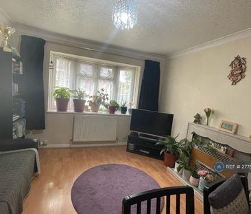 2 bedroom maisonette to rent - Photo 1