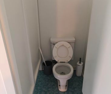 For Lease - 374 Central Park Boulevard Unit# Room #6, Oshawa, Ontario - Photo 5