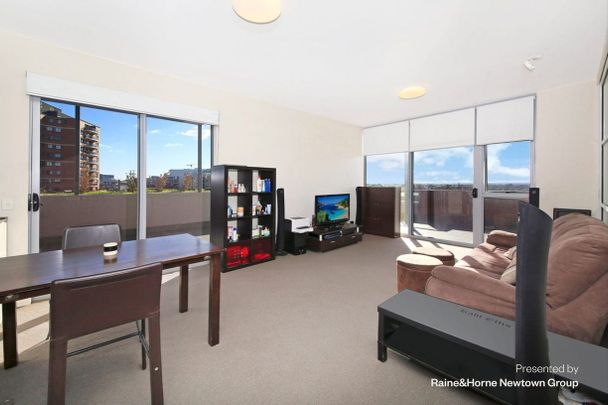 The Urban Living - Spacious & Stylish One-Bedroom Apartment - Photo 1