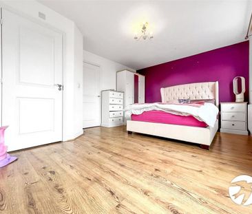 4 bedroom townhouse to rent - Photo 4