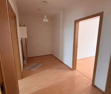 1 Monat Mietfrei! Helle 2-Raum-Wohnung in zentraler Lage von Zeitz - Foto 3